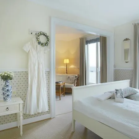 Gilleleje Badehotel ホテル